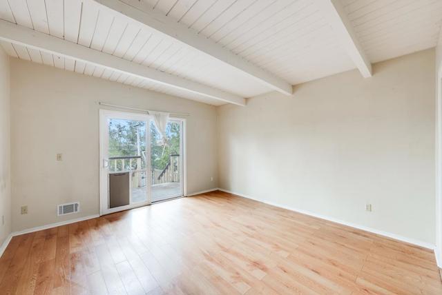 208 Spreckels Drive, Aptos CA: https://media.crmls.org/mediaz/debeb43d-2e26-4925-94e9-c3e56dd96552.jpg
