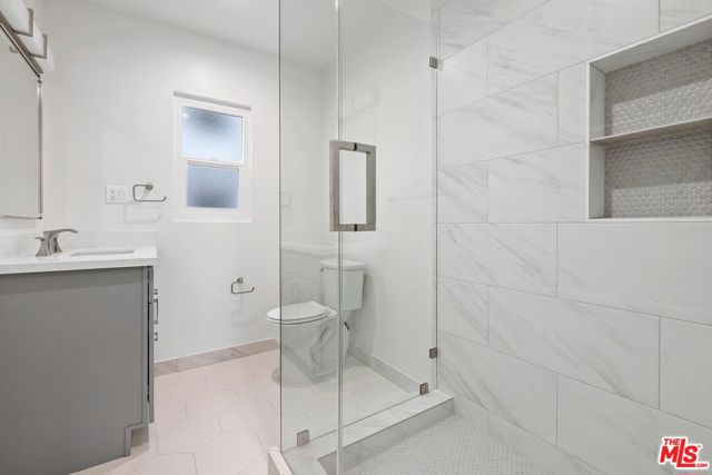 1250 N Crescent Heights Boulevard, West Hollywood CA: https://media.crmls.org/mediaz/dec08444-d826-4b7a-87a5-6d1be7114564.jpg