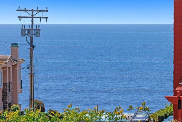 3980 Garfield Street, Carlsbad CA: https://media.crmls.org/mediaz/dec21260-9870-4956-be73-4d6b2e373a4f.jpg