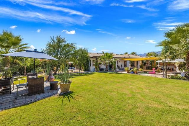 35618 Corte Serena, Cathedral City CA: https://media.crmls.org/mediaz/dec53b3d-ed62-4d47-9e39-bcdabc460b0b.jpg