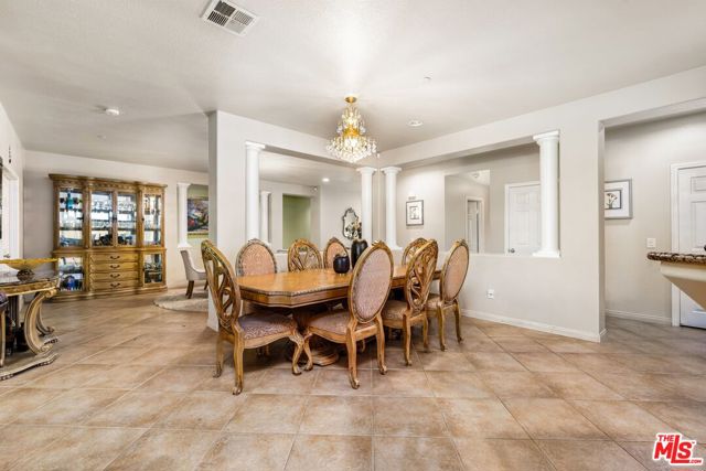 850 Ventana, Palm Springs, CA 92262