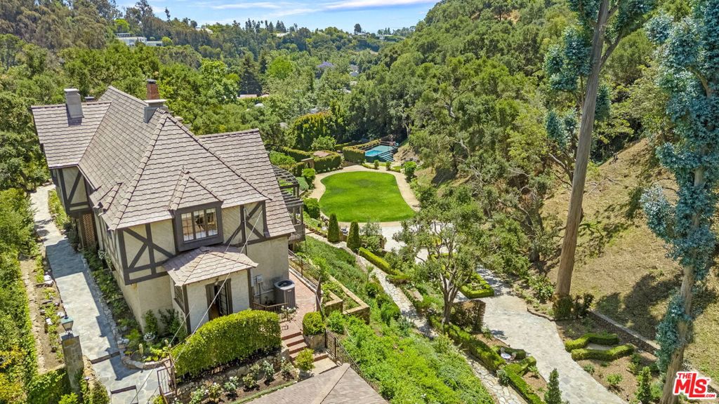 1957 MANDEVILLE CANYON Road