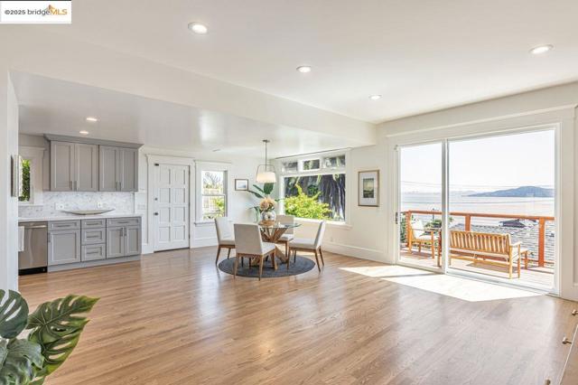 539 Golden Gate Ave, Richmond CA: https://media.crmls.org/mediaz/dec7e769-2ceb-4c88-99ed-18067bde593f.jpg