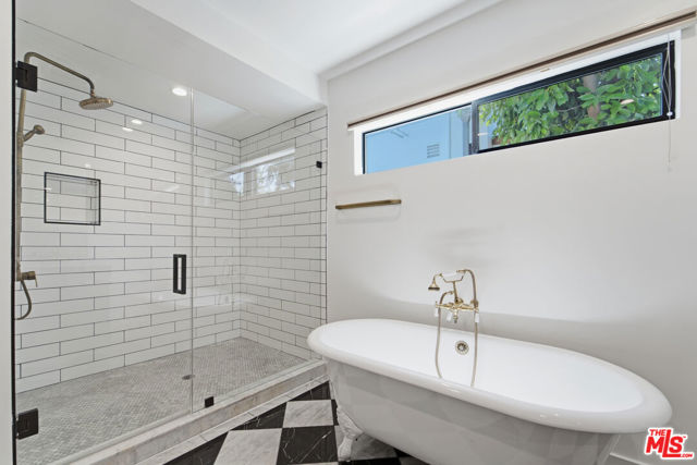 393 Huntley Drive, 1 photo 18