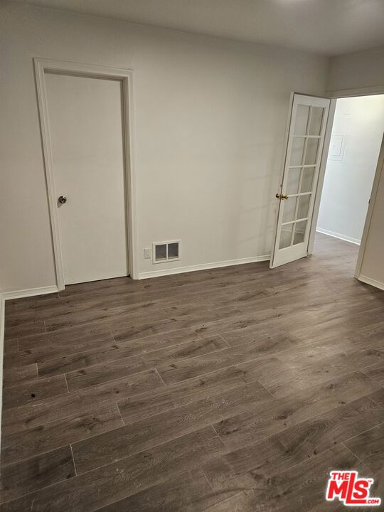 4531 VAN NUYS photo 12