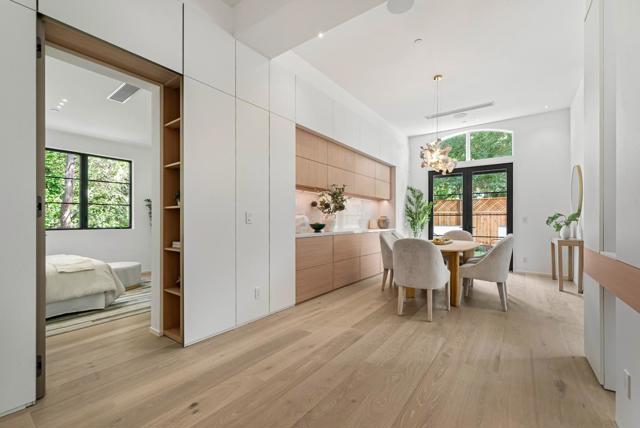 1068 Riverside Drive, Los Altos CA: https://media.crmls.org/mediaz/dec9bc6d-8bf3-4dec-a1c2-9fc495214275.jpg