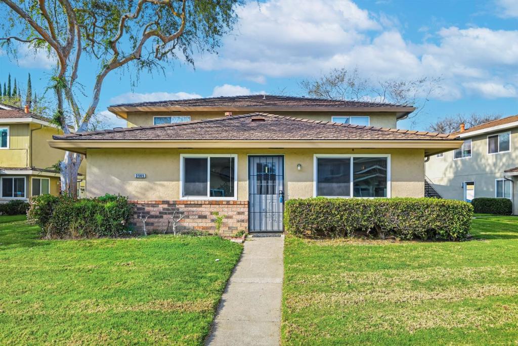 2505 Golzio Court #1