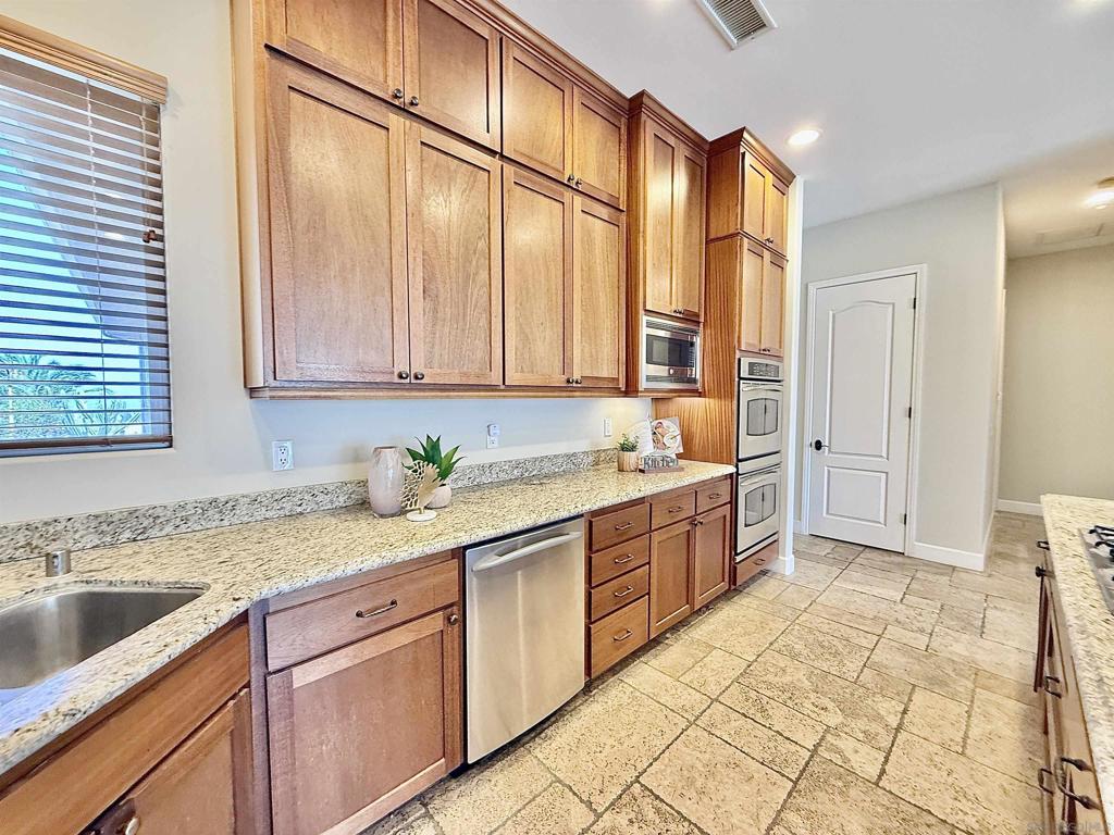 MLS #250028419SD image #18