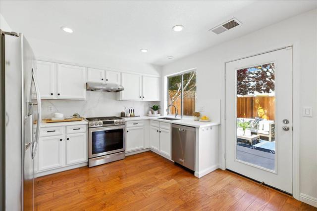 4266 Verdigris Circle, San Jose CA: https://media.crmls.org/mediaz/decc7b9b-39b9-4959-b34f-d71941d57e2e.jpg