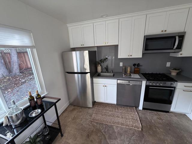 124 Winfield Way, Aptos CA: https://media.crmls.org/mediaz/decfd93f-1fc8-4814-96af-e653c7754507.jpg