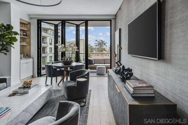 2604 5TH AVENUE, San Diego CA: https://media.crmls.org/mediaz/decffd3f-f466-4c3c-8ebe-4a68733d522b.jpg