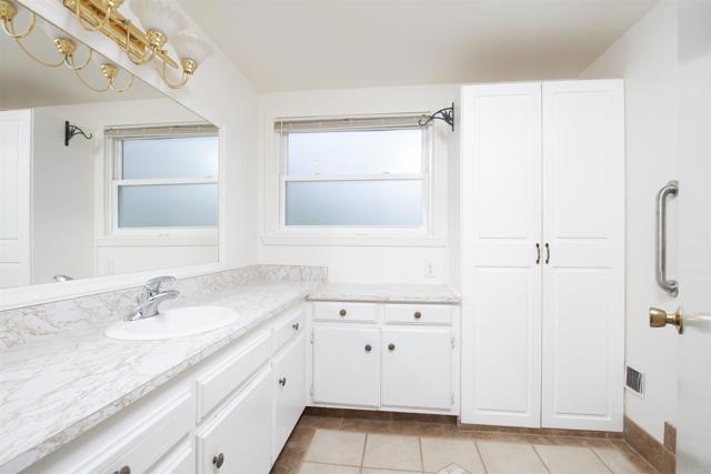 3621 Vista Campana S, Oceanside CA: https://media.crmls.org/mediaz/ded03c53-446e-4871-b4d6-62a3aab0f234.jpg