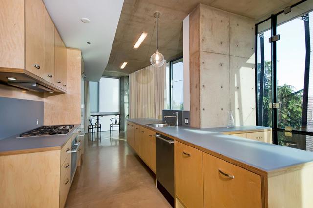Image 5 of 16 For 102 University Avenue 3a 3b 3c