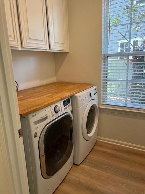 63 WATERSIDE Circle, Redwood City CA: https://media.crmls.org/mediaz/ded06a4a-0969-4b76-9918-bae94c248232.jpg