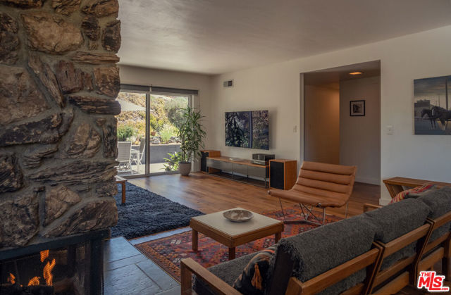 25166 Wheeler Road, Newhall CA: https://media.crmls.org/mediaz/ded39493-2111-4f39-870f-5a0cdfd327b6.jpg