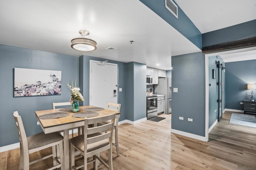 425 Beech St - photo 3