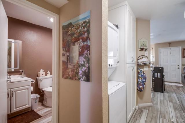 Detail Gallery Image 11 of 36 For 12616 Lakeshore Dr #1,  Lakeside,  CA 92040 - 2 Beds | 2 Baths