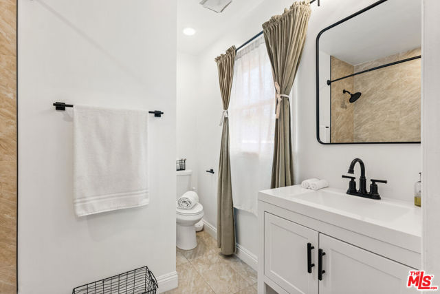 5918 S La Cienega Boulevard, Los Angeles CA: https://media.crmls.org/mediaz/ded41b57-76f8-4058-b77a-ac058a03a752.jpg