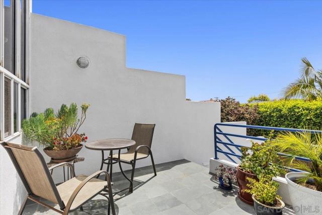 3960 Garfield St., Carlsbad CA: https://media.crmls.org/mediaz/ded52a03-823f-488a-a5dd-0ad933ed5367.jpg