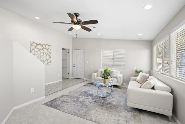 3833 Tomahawk Ln, San Diego CA: https://media.crmls.org/mediaz/ded6058d-2c17-4b4c-8c19-300ed1e67067.jpg