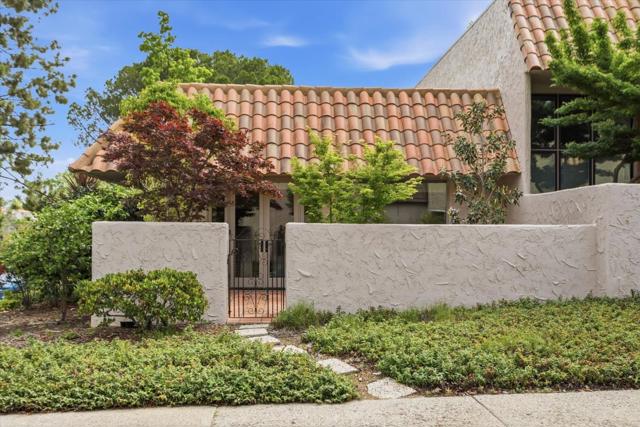247 Casitas Bulevar, Los Gatos CA: https://media.crmls.org/mediaz/ded6504a-b245-40a9-846f-e4c73d3cb42e.jpg