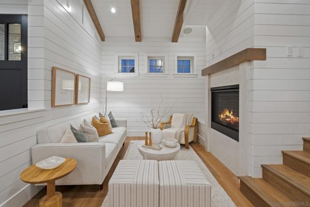 462 Westbourne Street, La Jolla CA: https://media.crmls.org/mediaz/ded772ba-65ec-4d7f-9a22-c4b49964ee66.jpg
