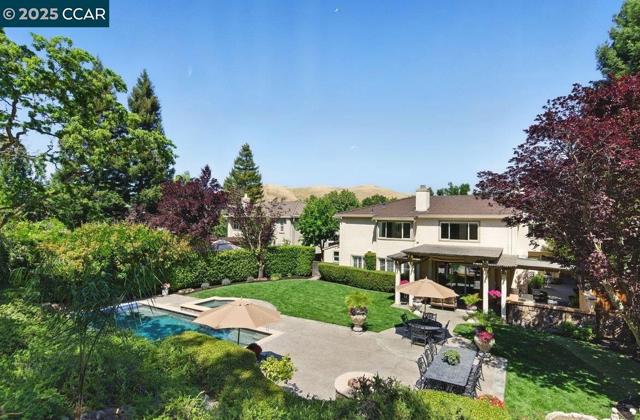 5220 Portillo Valley, San Ramon CA: https://media.crmls.org/mediaz/ded78653-68fa-433e-b4fb-d898084952ee.jpg