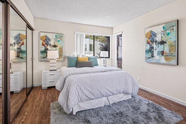 2001 Alameda De Las Pulgas, San Mateo CA: https://media.crmls.org/mediaz/ded795fa-e7d1-4180-9517-7ad878b94cb5.jpg