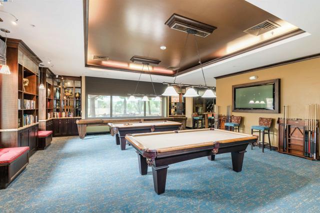 1835 Riesling Cir, Brentwood CA: https://media.crmls.org/mediaz/ded7eb65-9206-452c-b083-b940ebc454a2.jpg