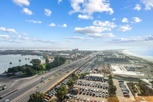 Image 29 of 39 For 1820 Avenida Del Mundo  1504