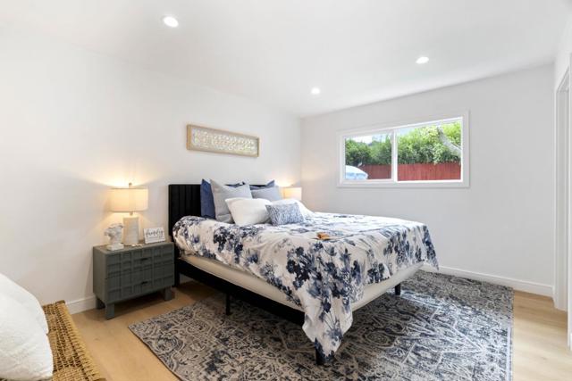 5540 Michigan Boulevard, Concord CA: https://media.crmls.org/mediaz/dedb182e-c233-4f4c-8203-9f931934ca53.jpg