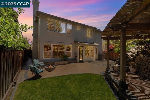 113 St Laurent Ct, Martinez CA: https://media.crmls.org/mediaz/dedb4644-d5bd-432b-a583-5b71a370ddf4.jpg
