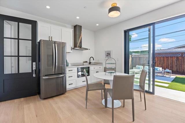 2572 Borax Drive, Santa Clara CA: https://media.crmls.org/mediaz/dedc098d-b0cb-492b-83a1-25f89a04758c.jpg