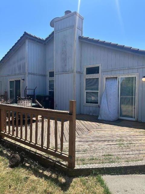 2382 Burgundy Way, Fairfield CA: https://media.crmls.org/mediaz/dedc0e73-0feb-43db-9975-c0d086b1d544.jpg