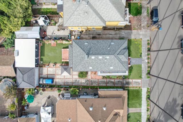 73 S 15th Street, San Jose CA: https://media.crmls.org/mediaz/dedc5bb4-25d1-4c7a-b005-c432147fa87c.jpg