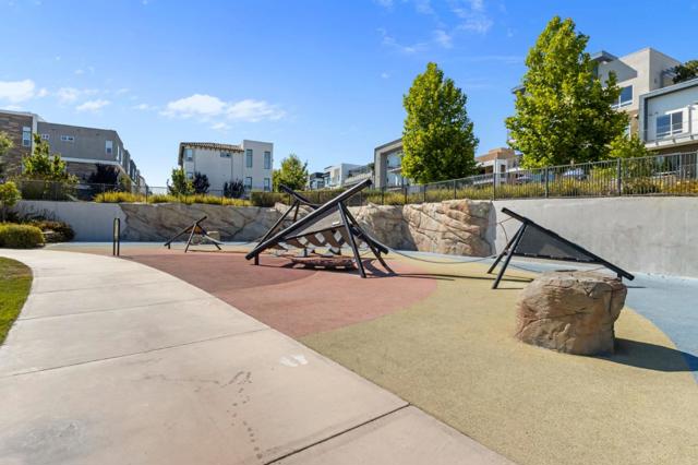 178 Llano De Los Robles Avenue, San Jose CA: https://media.crmls.org/mediaz/deddbbbe-3456-4ae3-a39e-099e14658a95.jpg