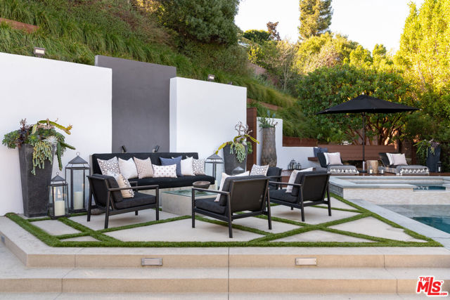 5 Bed Home for Sale in Beverly Hills, California