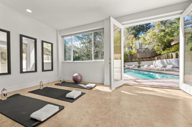 760 Chateau Drive, Hillsborough CA: https://media.crmls.org/mediaz/dee04c89-c3d3-416c-8b41-c0ba70fe6e88.jpg