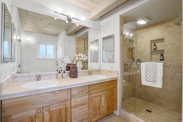 599 Dawn Drive, Sunnyvale CA: https://media.crmls.org/mediaz/dee056da-f9a2-4629-8c54-f3624e3ef955.jpg