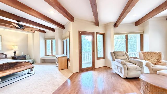 16722 Via Lago Azul, Rancho Santa Fe CA: https://media.crmls.org/mediaz/dee1017a-cea9-4bac-95d0-c109160967d6.jpg