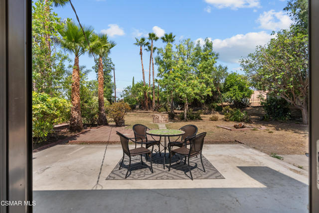 3167 Waco Avenue, Simi Valley CA: https://media.crmls.org/mediaz/dee1d184-dc31-4b3b-8c84-dad56e05070c.jpg