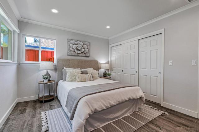1580 Alameda De Las Pulgas, Redwood City CA: https://media.crmls.org/mediaz/dee3db1a-2dfa-4916-b712-509866628296.jpg