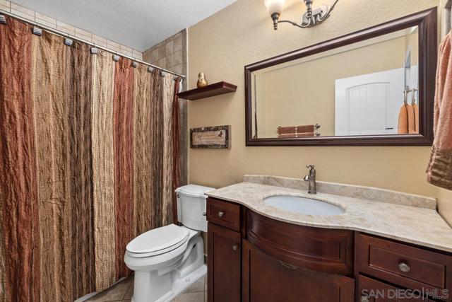 10160 Palm Glen Dr, Santee CA: https://media.crmls.org/mediaz/dee4fb47-36e7-4276-97b7-dd07ab2cf88d.jpg