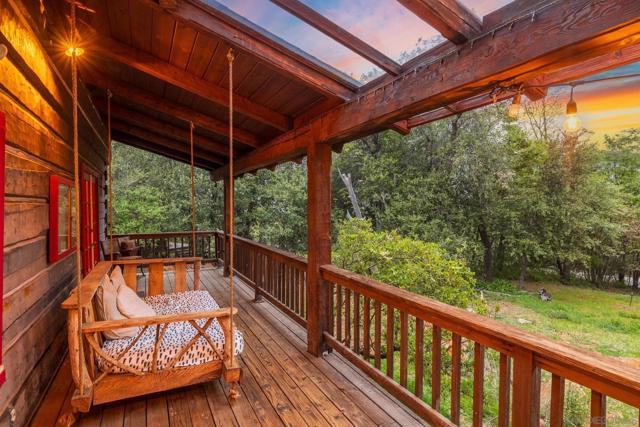 3131 Pera Alta Dr, Julian CA: https://media.crmls.org/mediaz/dee50a85-74ab-4139-a086-aea6adccf81e.jpg