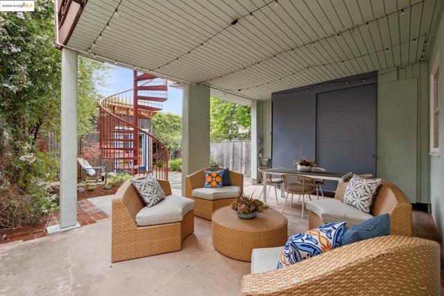 1626 Kains Ave., Berkeley CA: https://media.crmls.org/mediaz/dee50e5c-ce7b-4a68-89af-c859d1f8459c.jpg
