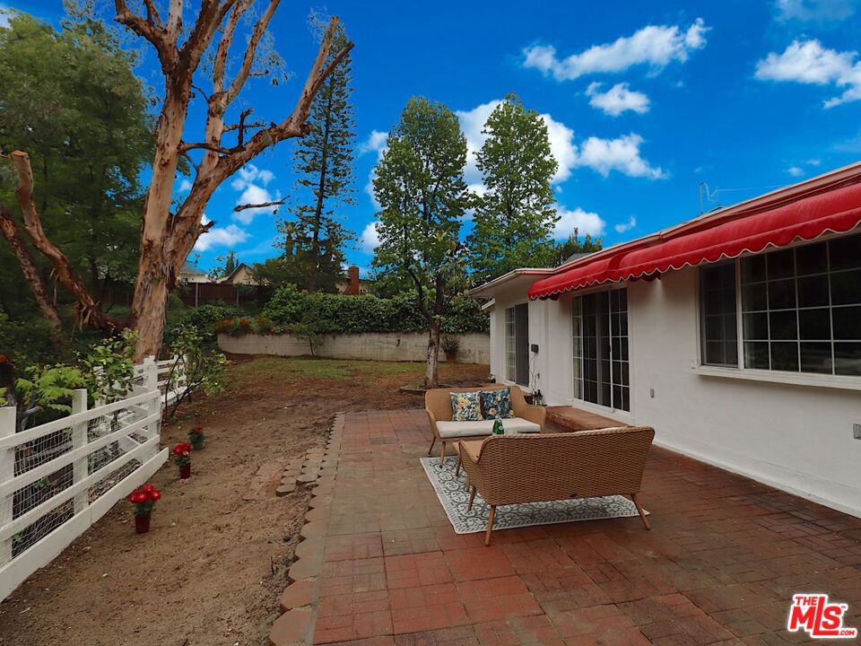 375 Berkshire Avenue La Canada Flintridge img 11