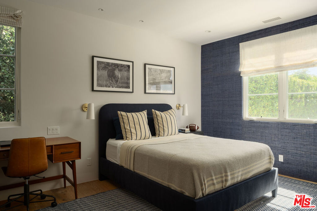 MLS #25602681 image #30