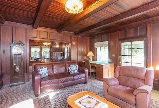 5520 S Highway 1,  CA: https://media.crmls.org/mediaz/dee552f4-b10a-48a7-a587-ac3bb365df2d.jpg