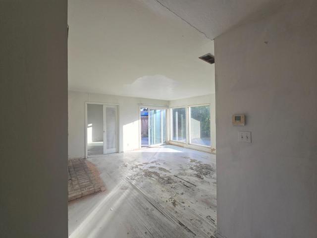 1355 Buchanan Drive, Santa Clara CA: https://media.crmls.org/mediaz/dee5eef4-d736-457d-828f-ba4d698987fb.jpg