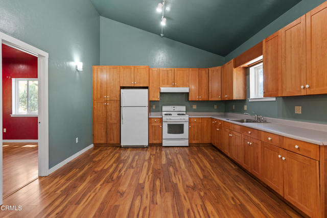 Image 43 of 55 For 29100 Comptche Ukiah Road